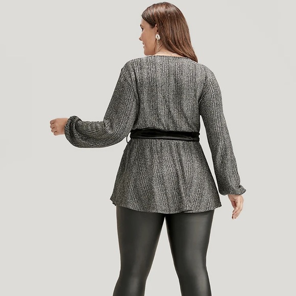 NWT belted glitter lantern sleeve blouse - Picture 5 of 10